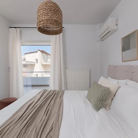 Glistening 2br In Marousi By Upstreet *