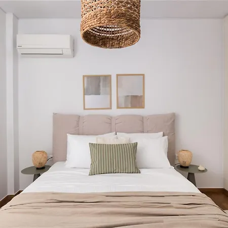 Glistening 2br In Marousi By Upstreet